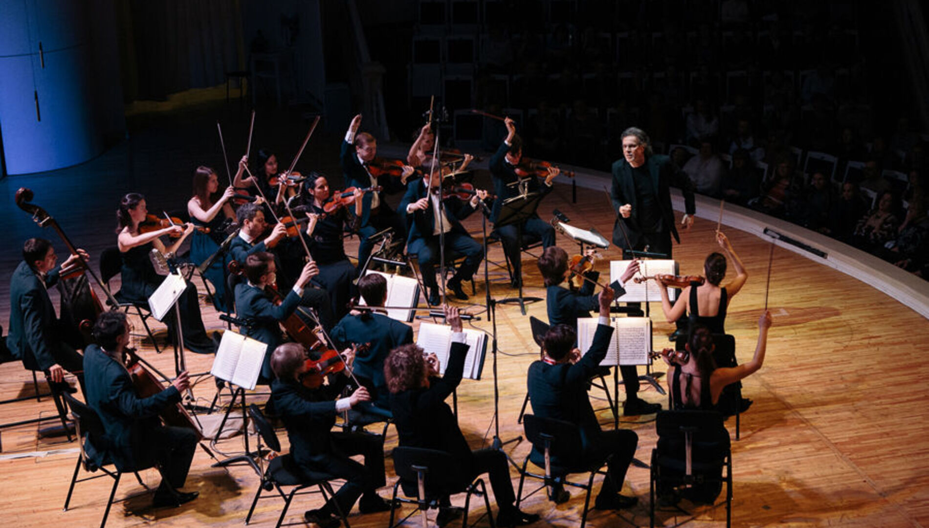 Камерный оркестр России исполнит Вивальди, Боккерини и Локателли в Московской филармонии